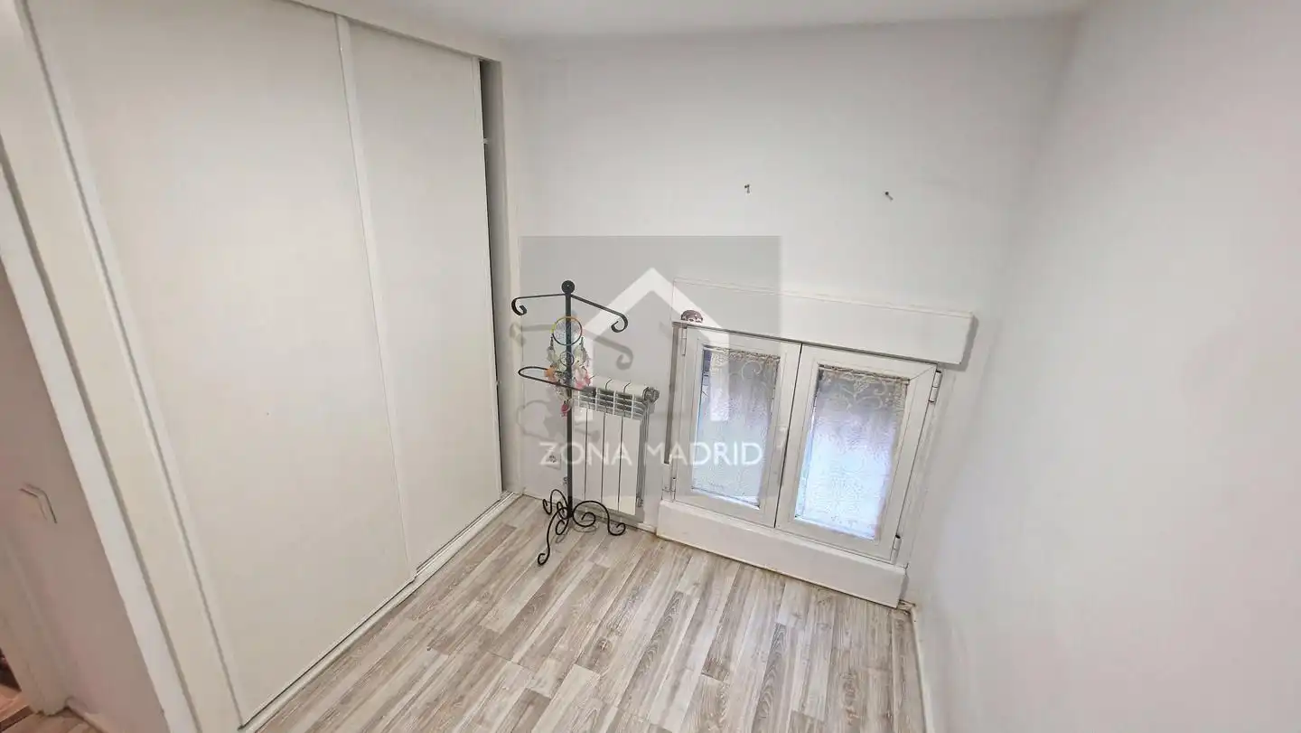 Flat for sale in Calle de San Raimundo, imagen 16