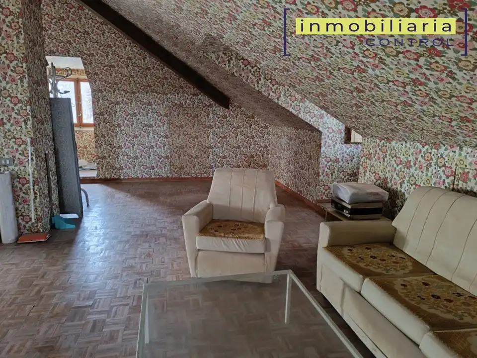 Chalet con terraza en venta en Calle Río Aragón 4, imagen 59