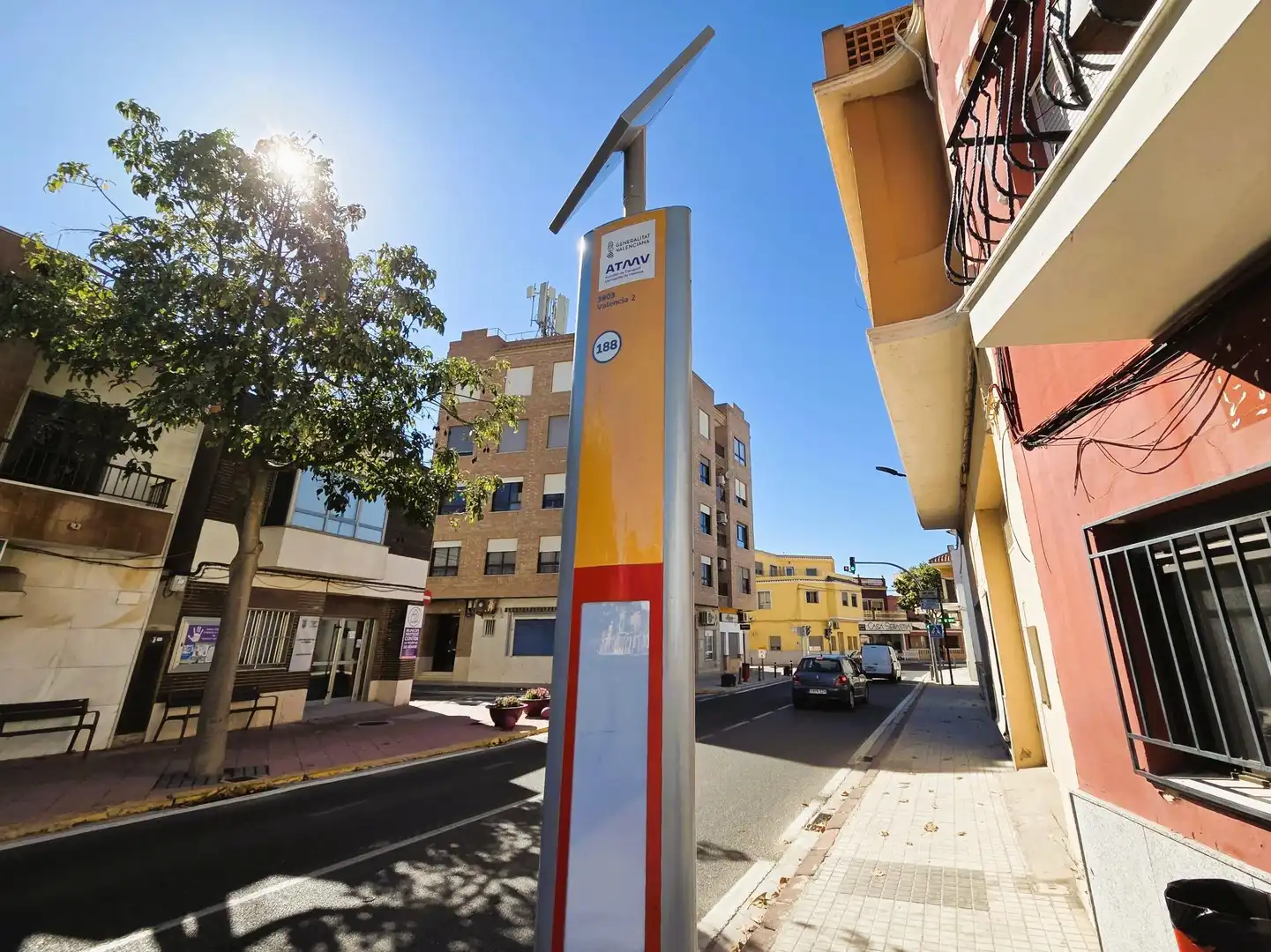 Vista exterior de Casa o xalet de lloguer en Sueca amb Aire condicionat, Terrassa i Moblat