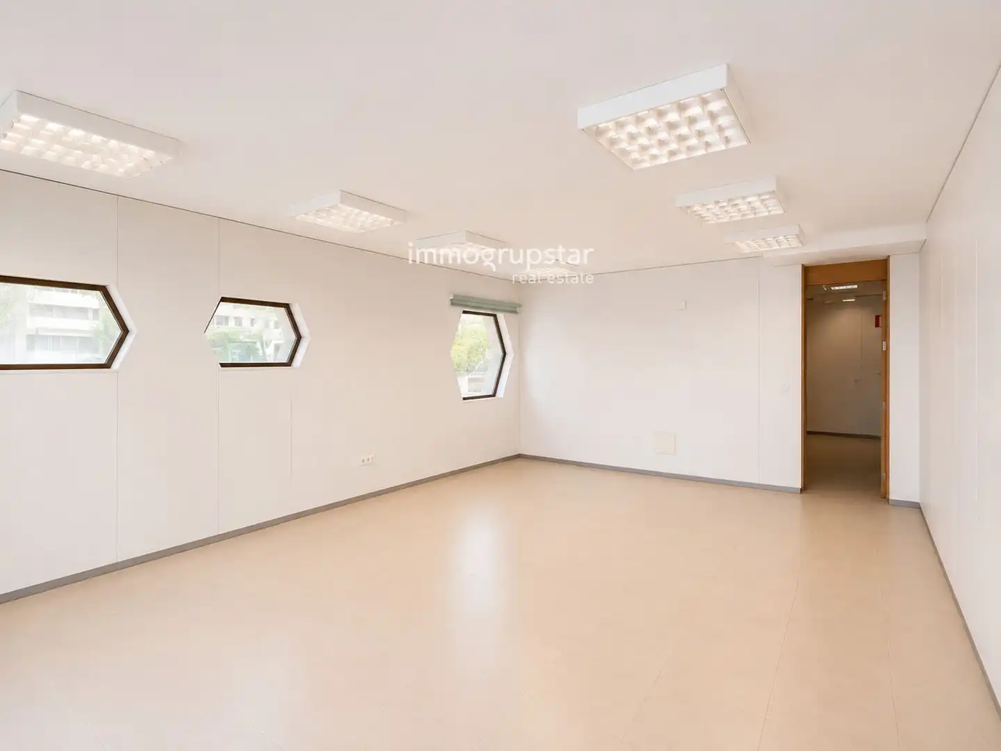 Commercial properties for sale in Palamós