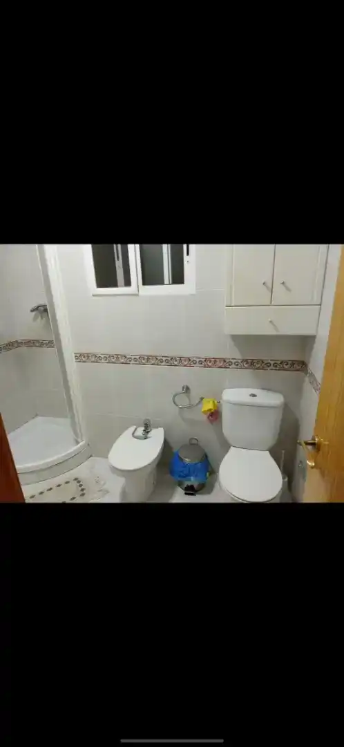 Baño de Piso para compartir en Cartagena ciudad