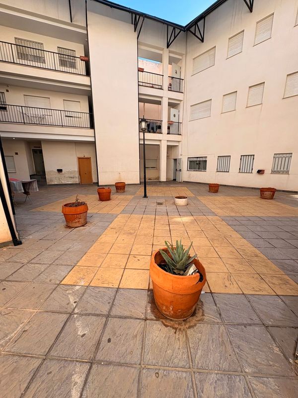 Vista exterior de Pis en venda en Roquetas de Mar