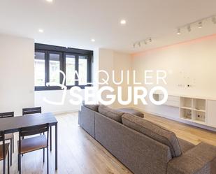 Sala d'estar de Pis de lloguer en  Madrid Capital amb Aire condicionat, Calefacció i Terrassa