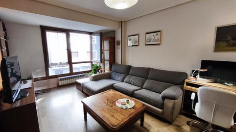 Foto 2 de Piso en venta en Calle Doce de Octubre, Judimendi, Vitoria - Gasteiz