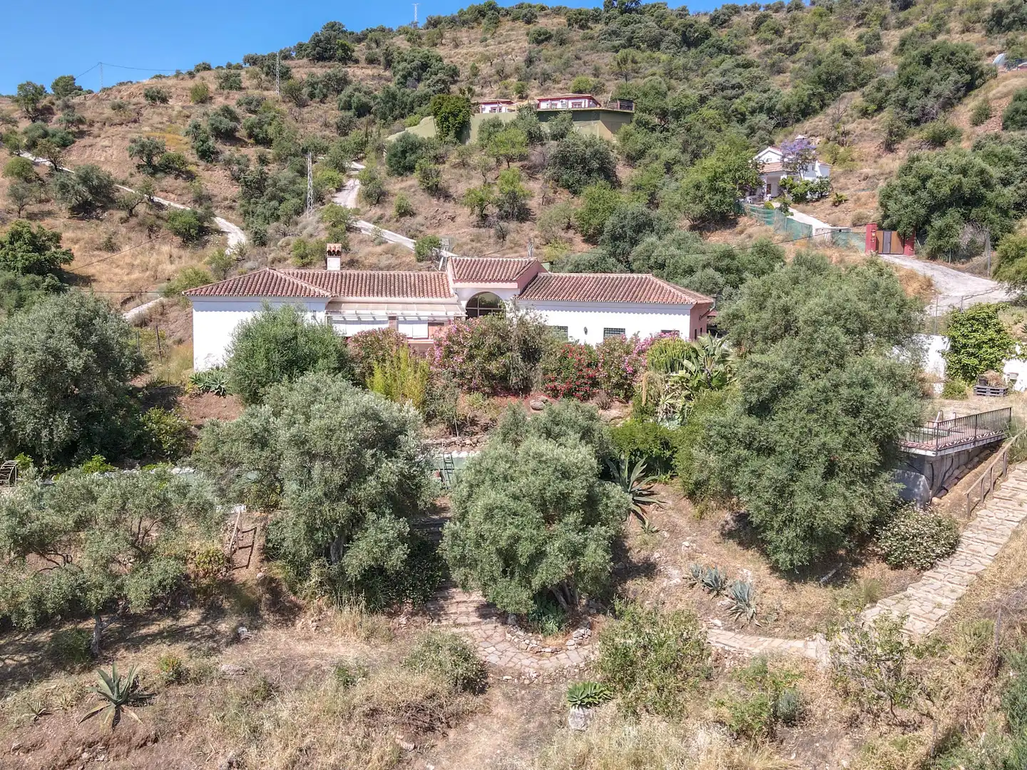 Vista exterior de Casa o xalet en venda en Monda amb Aire condicionat, Jardí privat i Piscina