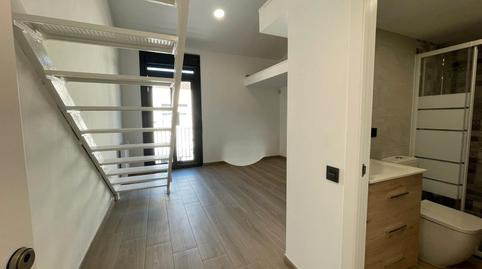 Foto 4 de Apartament de lloguer a Carrer de L'infant Martí, Ca n'Aurell, Terrassa