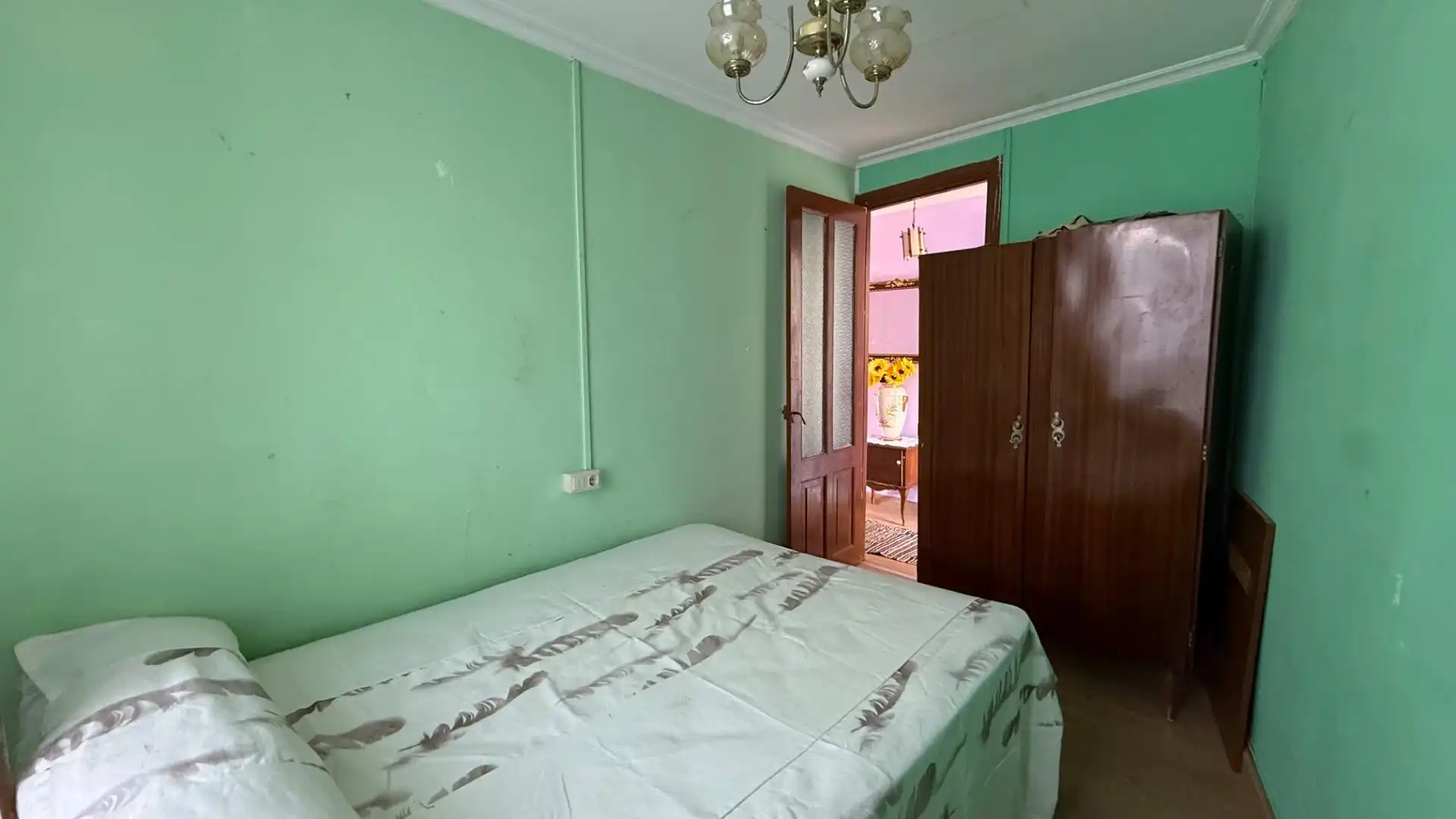 Habitación de Finca rústica en venta en Allariz con Jardín privado, Terraza y Amueblado