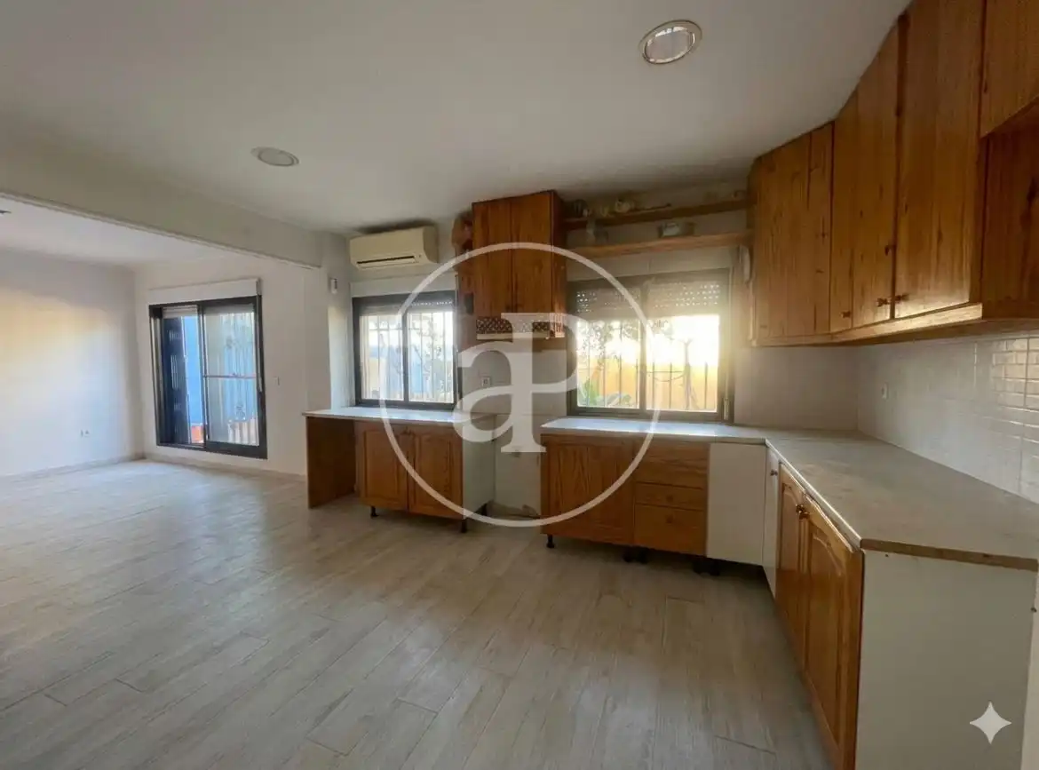 Cocina de Ático en venta en La Font d'en Carròs con Calefacción y Terraza
