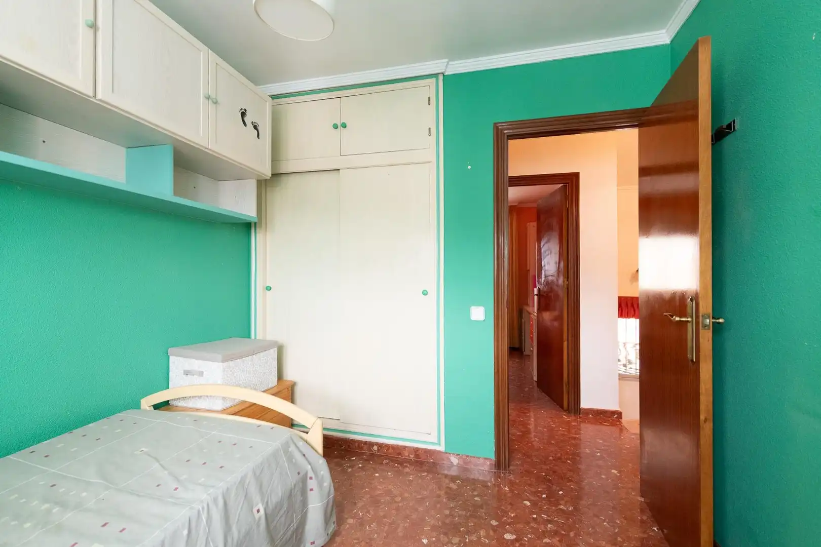 Habitación de Casa adosada en venta en Málaga con Aire acondicionado, Jardín privado y Terraza