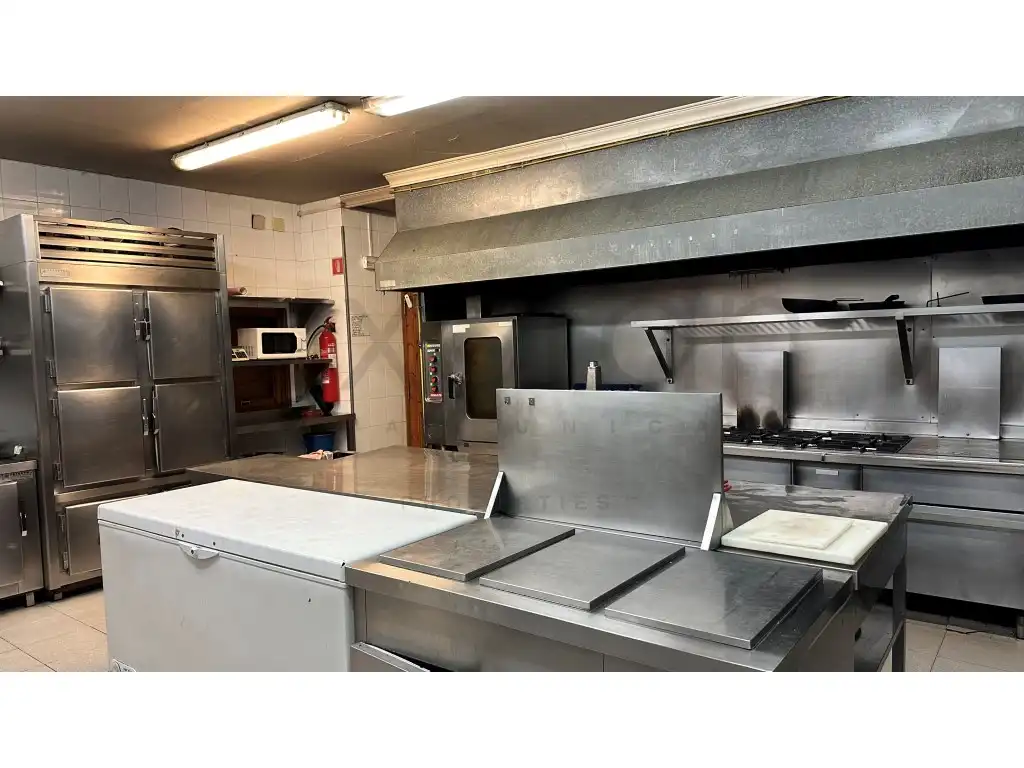 Kitchen of Commercial properties for sale in Bossòst