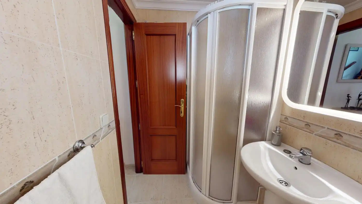 Bany de Casa o xalet en venda en Alcalá de Guadaira amb Aire condicionat i Terrassa