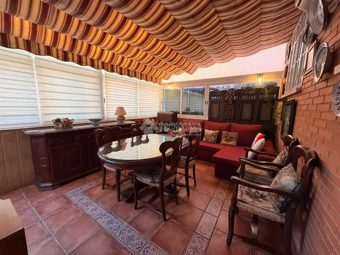 Piso con ascensor en venta en Parque Oeste - Fuente Cisneros, imagen 10