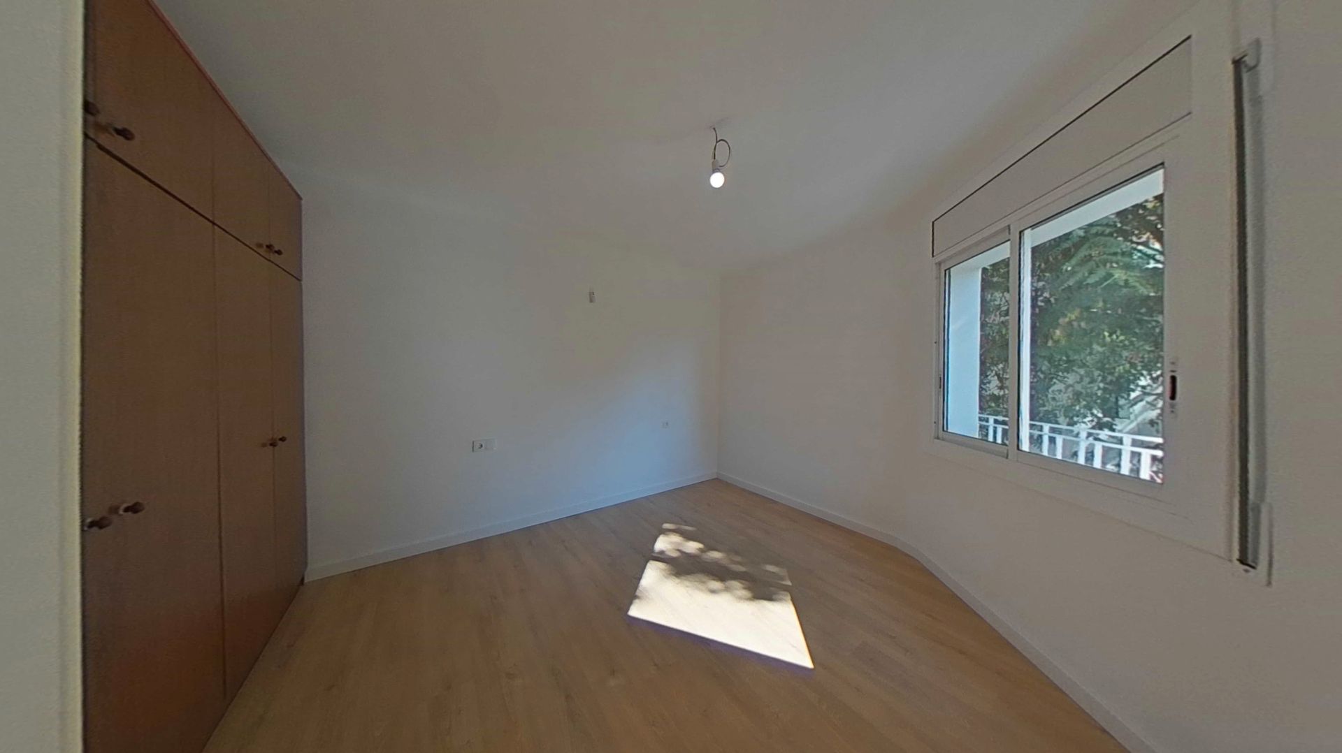 Bedroom of Flat for sale in L'Hospitalet de Llobregat  with Balcony