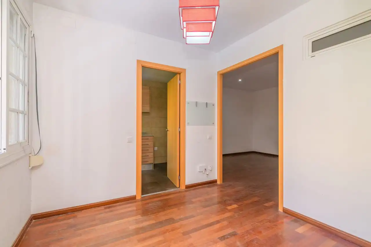 Pis en venda en Barcelona amb Parquet, Terrassa i Traster