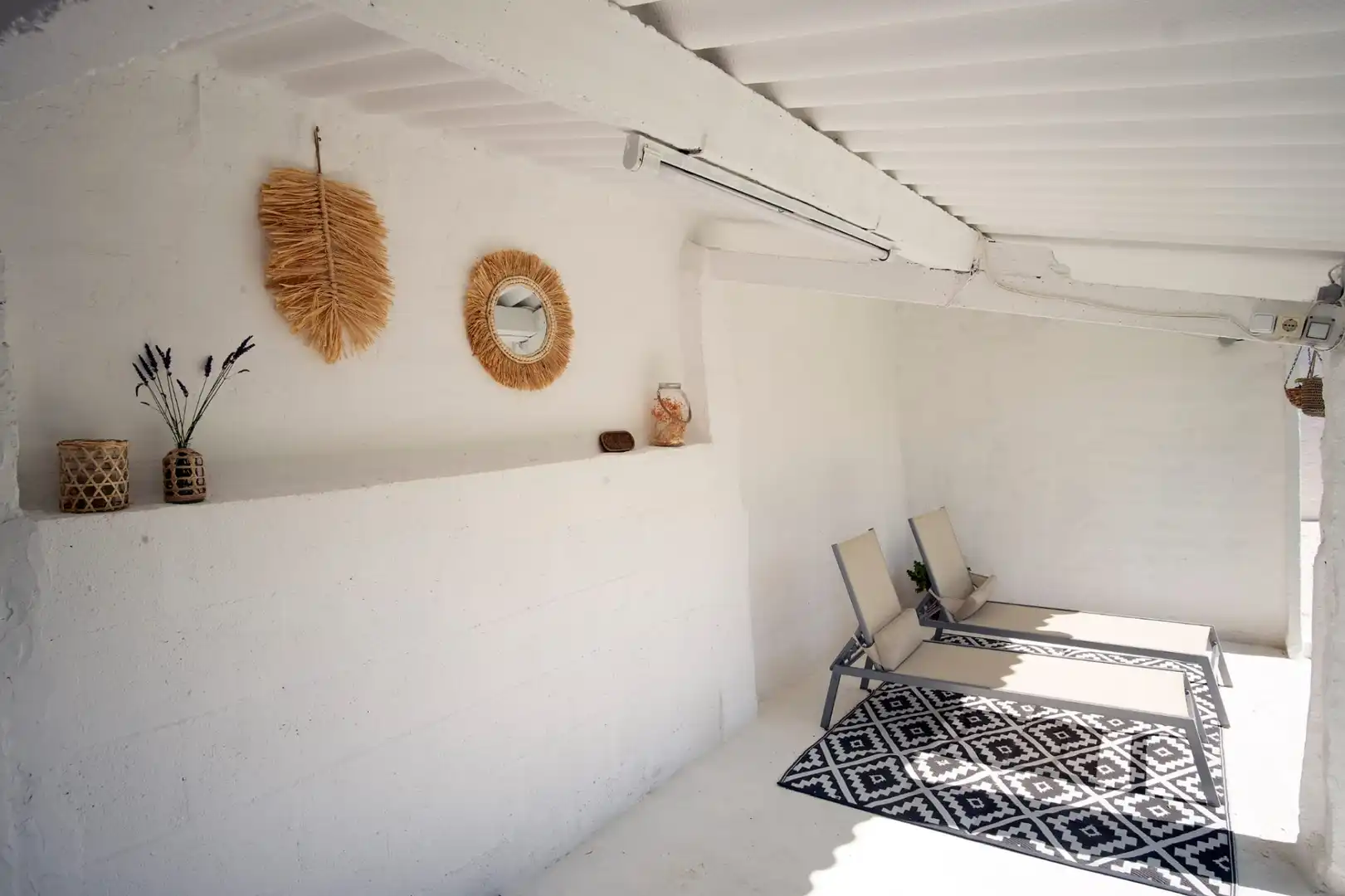 Terrassa de Casa o xalet en venda en Vigo  amb Calefacció, Jardí privat i Parquet