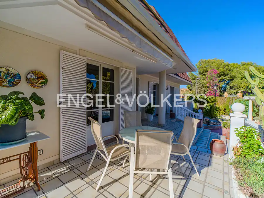 Terrace of Houses for sale in San Vicente del Raspeig / Sant Vicent del Raspeig  with Air Conditioner, Heating and Private garden