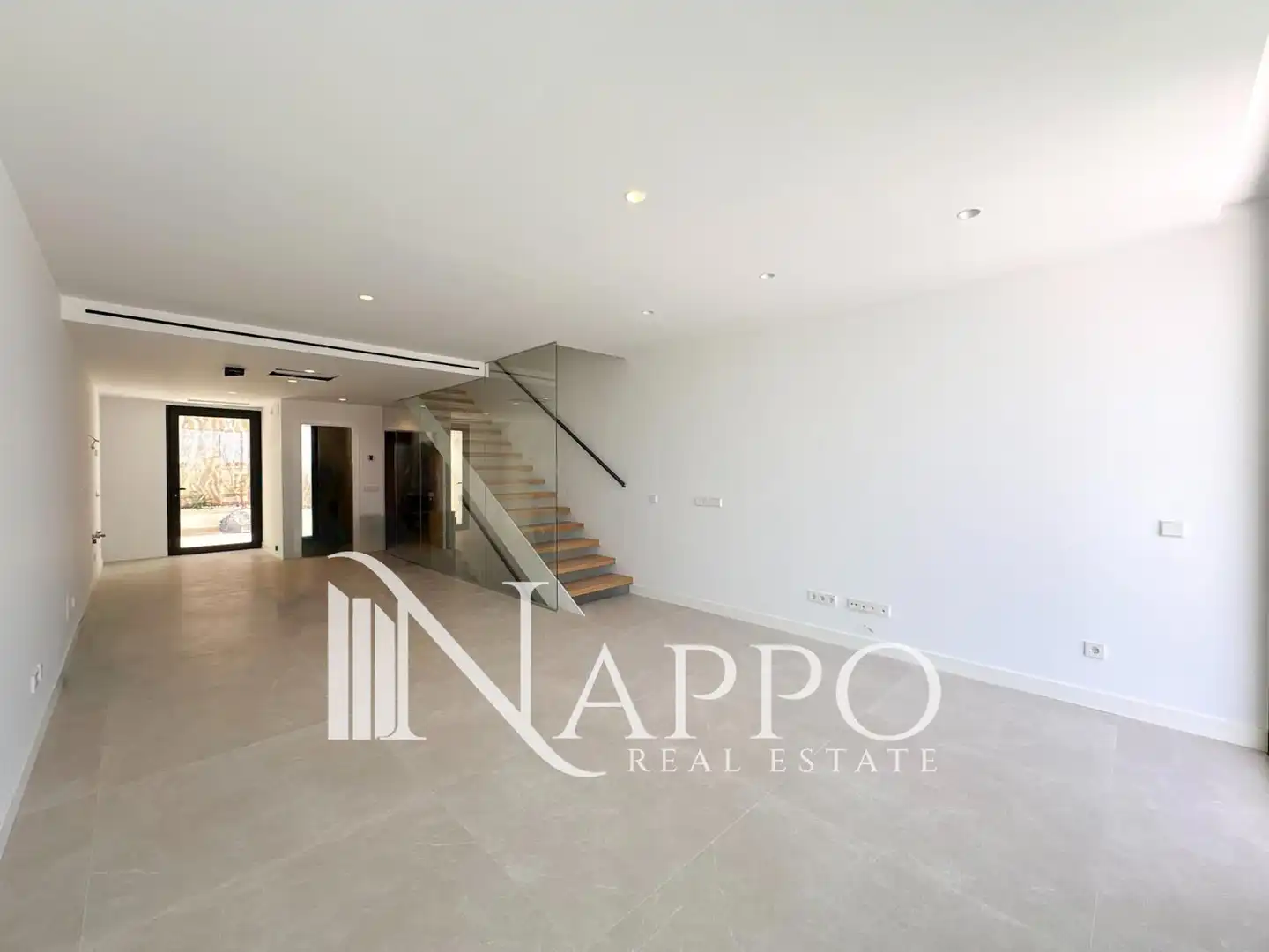Dúplex en venta en  Palma de Mallorca con Aire acondicionado, Terraza y Trastero