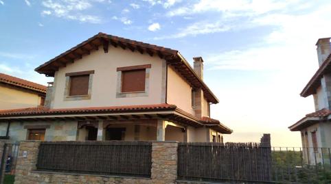 Photo 4 of Single-family semi-detached for sale in Paseo Lago-sm, Valverde de la Virgen, León