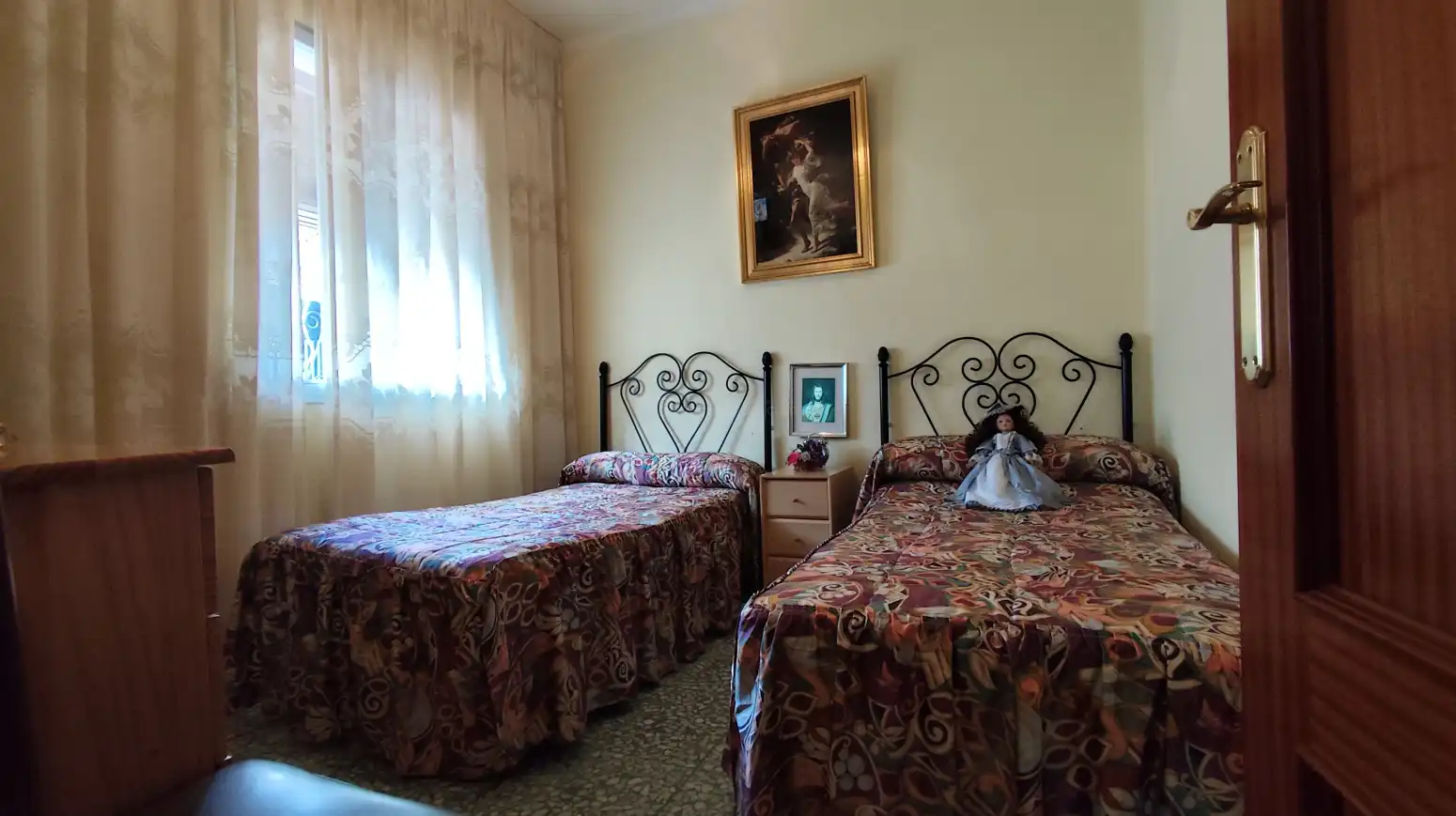 Bedroom of Houses for sale in  Logroño  with Heating