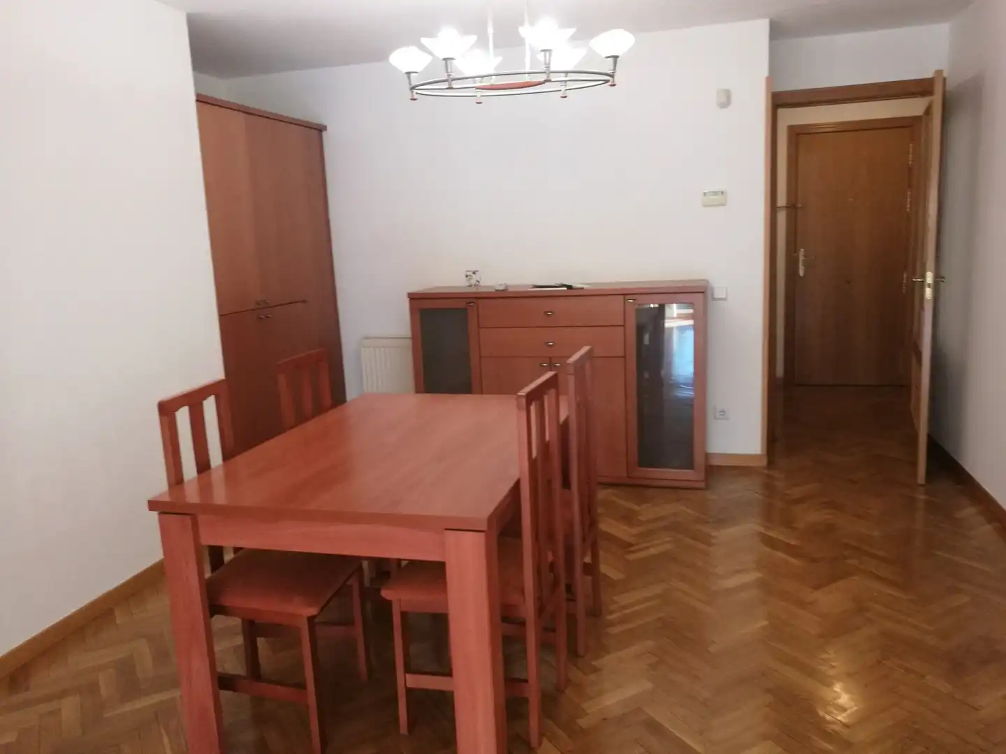 Comedor de Piso de alquiler en Madrid con Aire acondicionado, Calefacción y Terraza