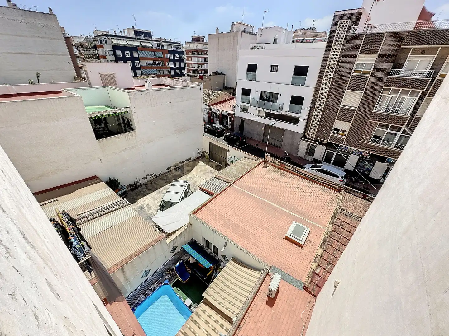 Gebäude zum Verkauf in Calle Apolo, 44, Torrevieja, Spain, Las Piscinas Naturales