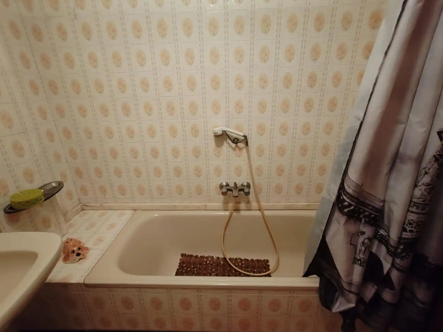 Baño de Edificio en venta en Boiro