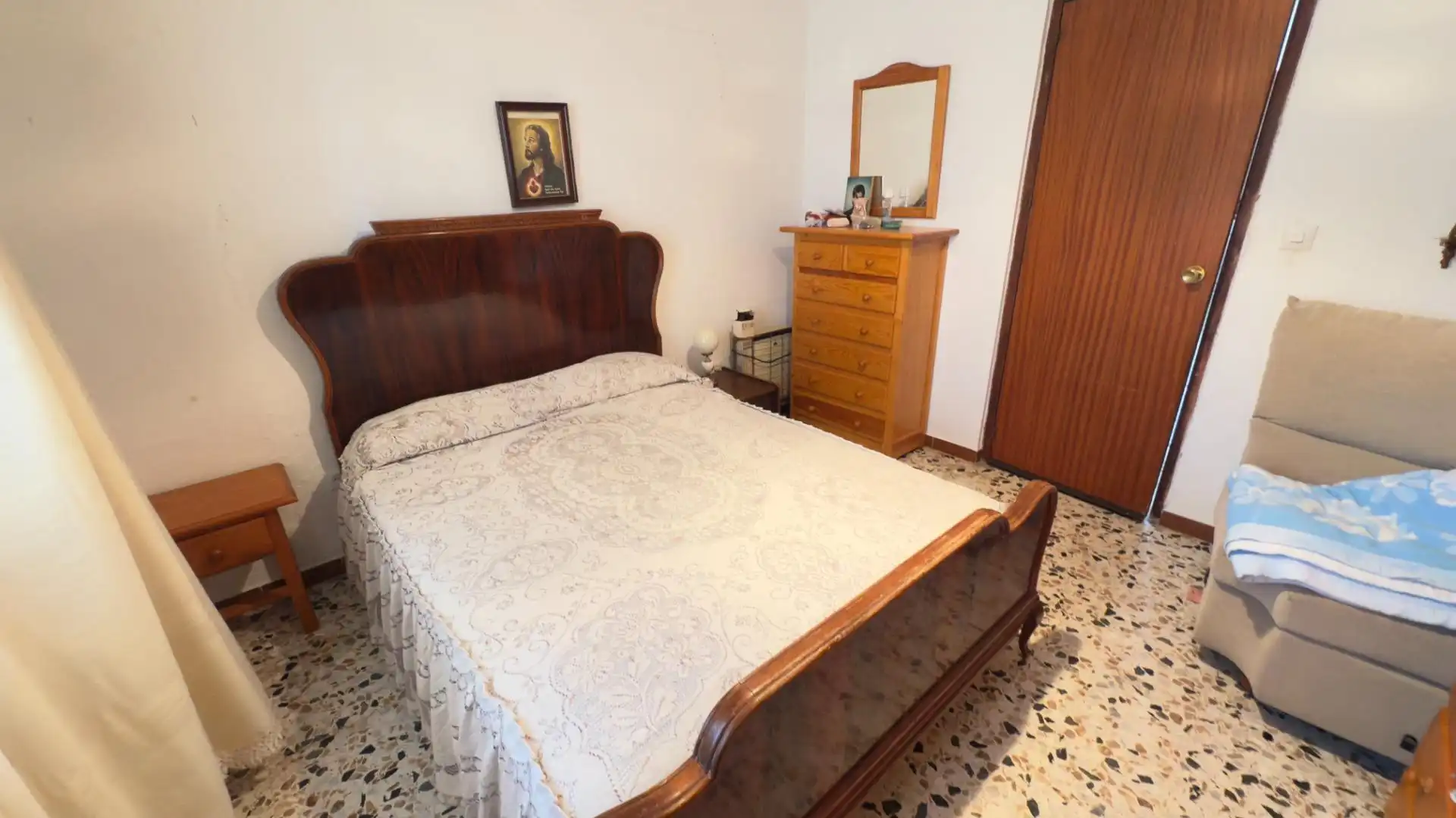 Dormitori de Finca rústica en venda en Gibraleón amb Aire condicionat, Jardí privat i Terrassa