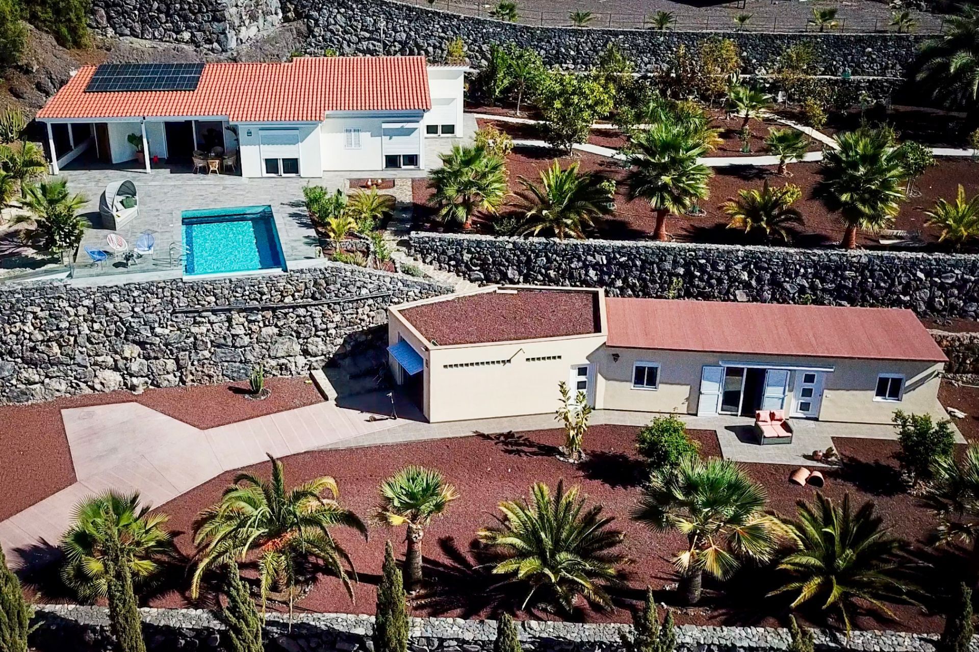 Außenansicht von Country house zum verkauf in Guía de Isora mit Klimaanlage, Privatgarten und Abstellraum
