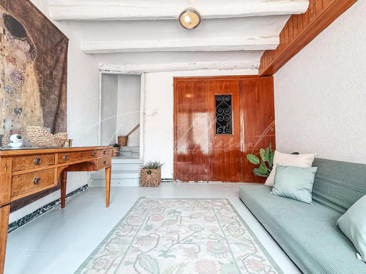 Casa con terraza en venta en Carrer Carrer Mare de Déu de la Roca, imagen 5