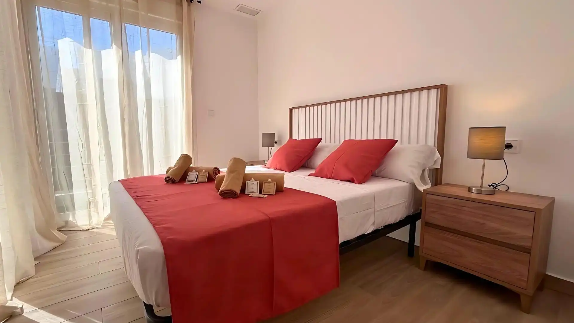 Schlafzimmer von Einfamilien-Reihenhaus zum Verkauf in Madrid mit Schwimmbad