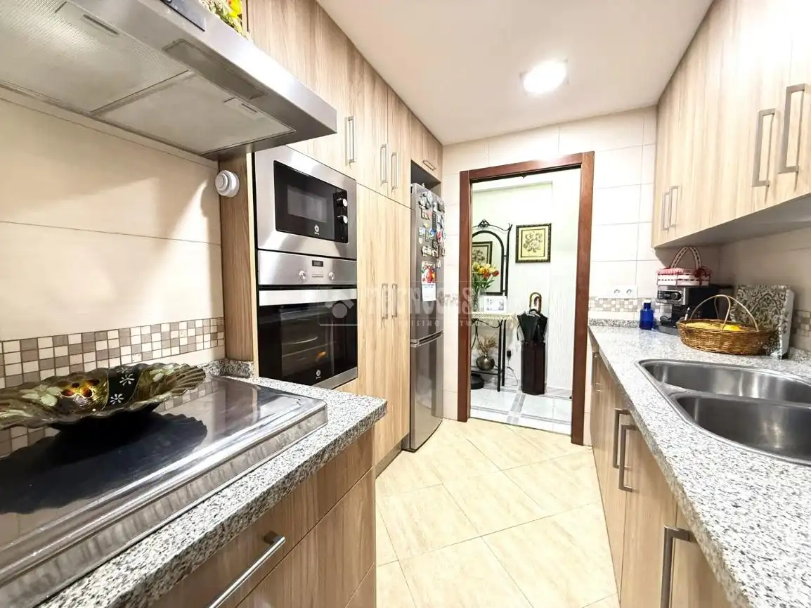 Cocina de Piso en venta en Málaga con Terraza