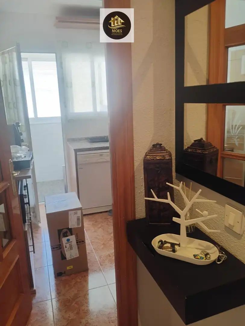 Piso con terraza en venta en Martos, imagen 2
