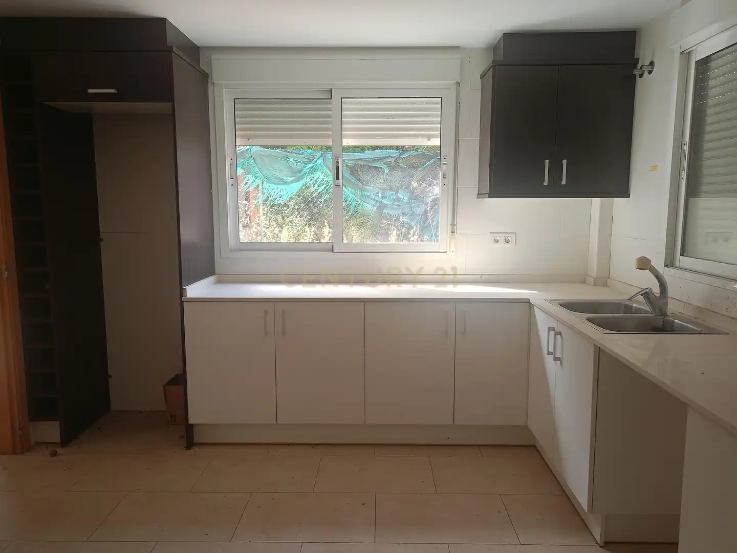 Kitchen of Houses for sale in Chiva  with Private garden, Storage room and Balcony
