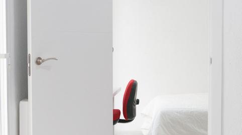 Foto 5 de Apartamento de alquiler en Numancia,  Madrid Capital