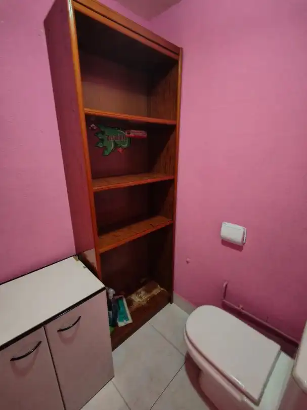 Habitación de Local en venta en Galdakao