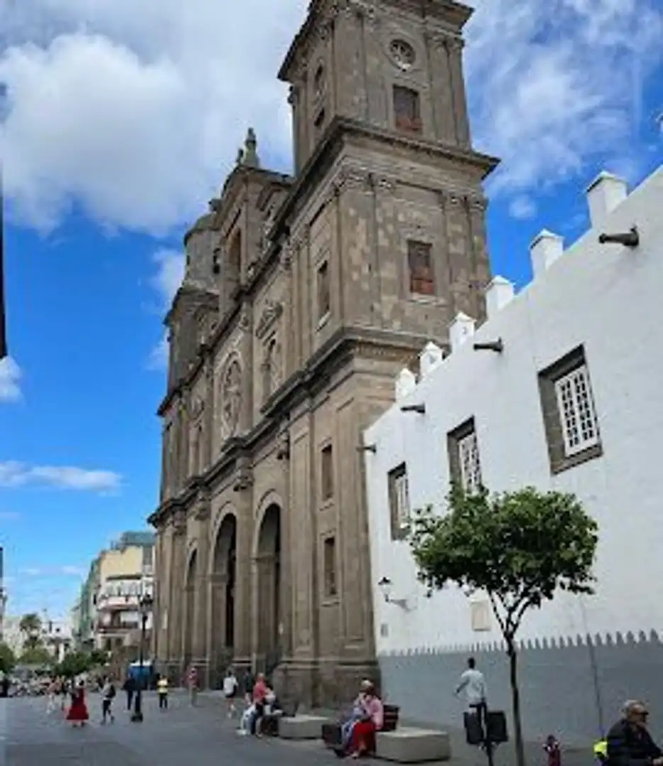 Vista exterior de Casa o xalet en venda en Ciudad Alta