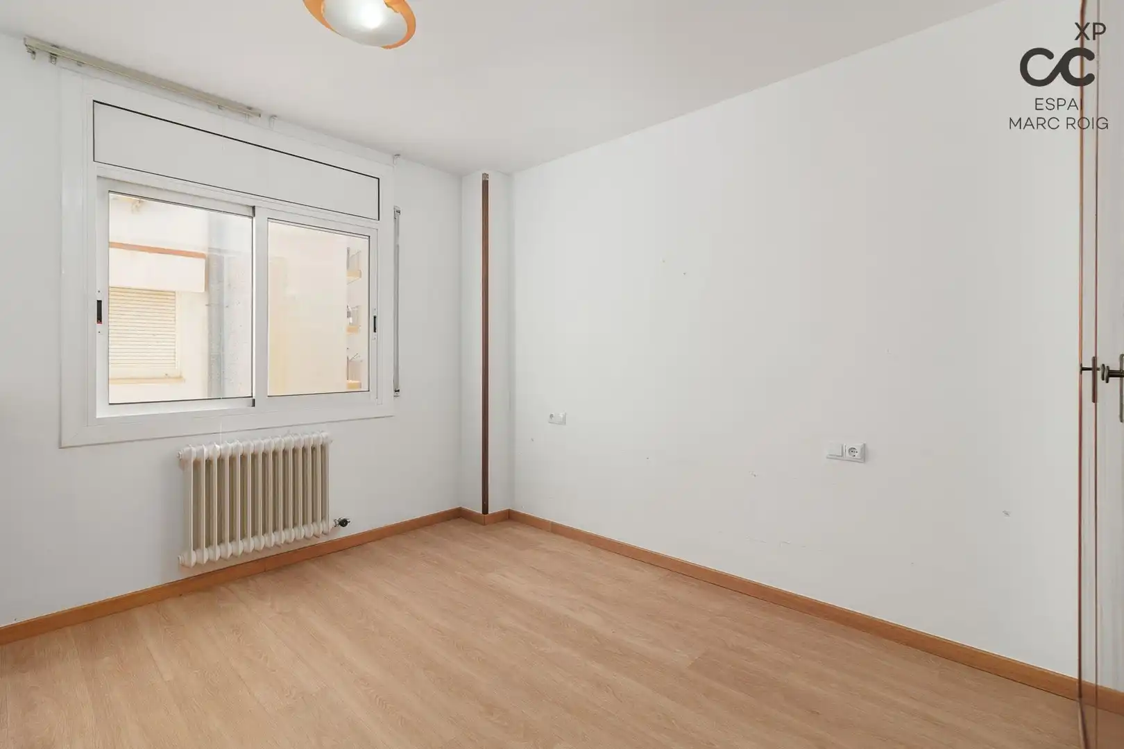 Schlafzimmer von Wohnung zum Verkauf in Figueres mit Heizung, Parkett und Abstellraum