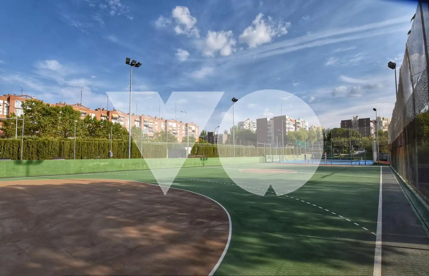 Parking de Piso en venta en Madrid con Aire acondicionado, Calefacción y Terraza