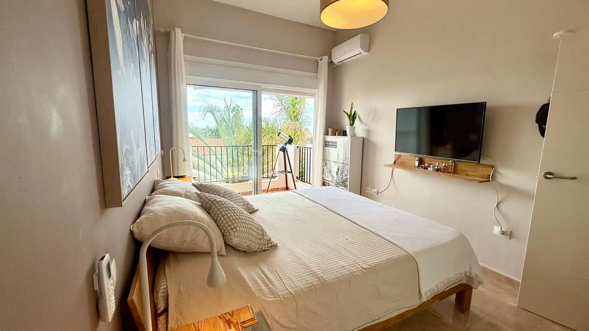 Habitación de Casa adosada en venta en Arona