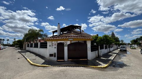 Foto 2 de Casa o chalet de alquiler en Calle el Greco, 3, Loreto, Espartinas