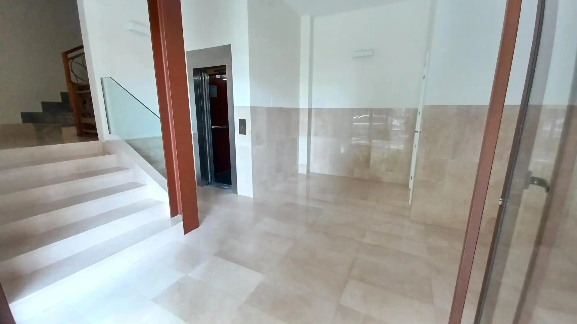 Piso en venta en Torrent con Balcón