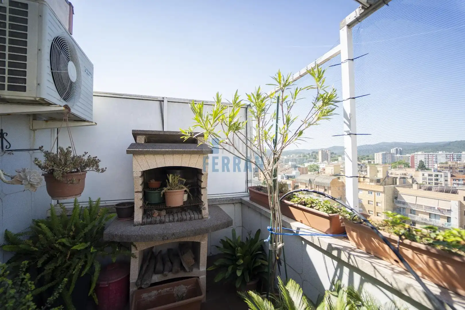 Terraza de Piso en venta en Cerdanyola del Vallès con Aire acondicionado, Calefacción y Parquet