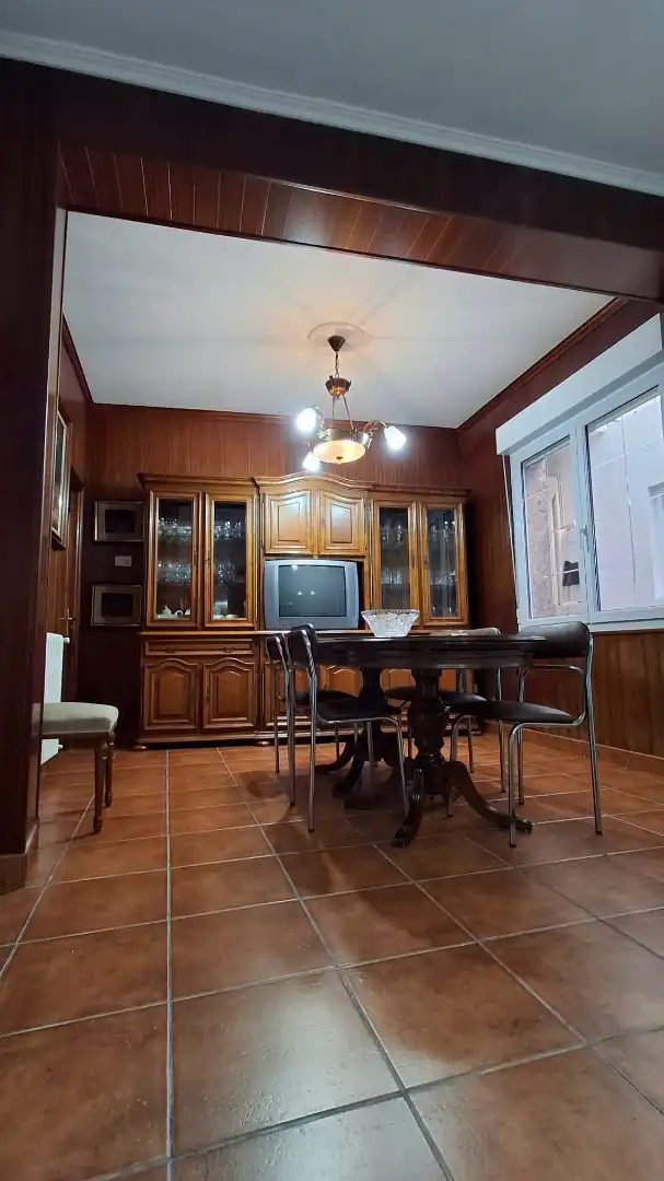 Comedor de Casa o chalet en venta en A Pobra do Caramiñal con Aire acondicionado, Calefacción y Jardín privado