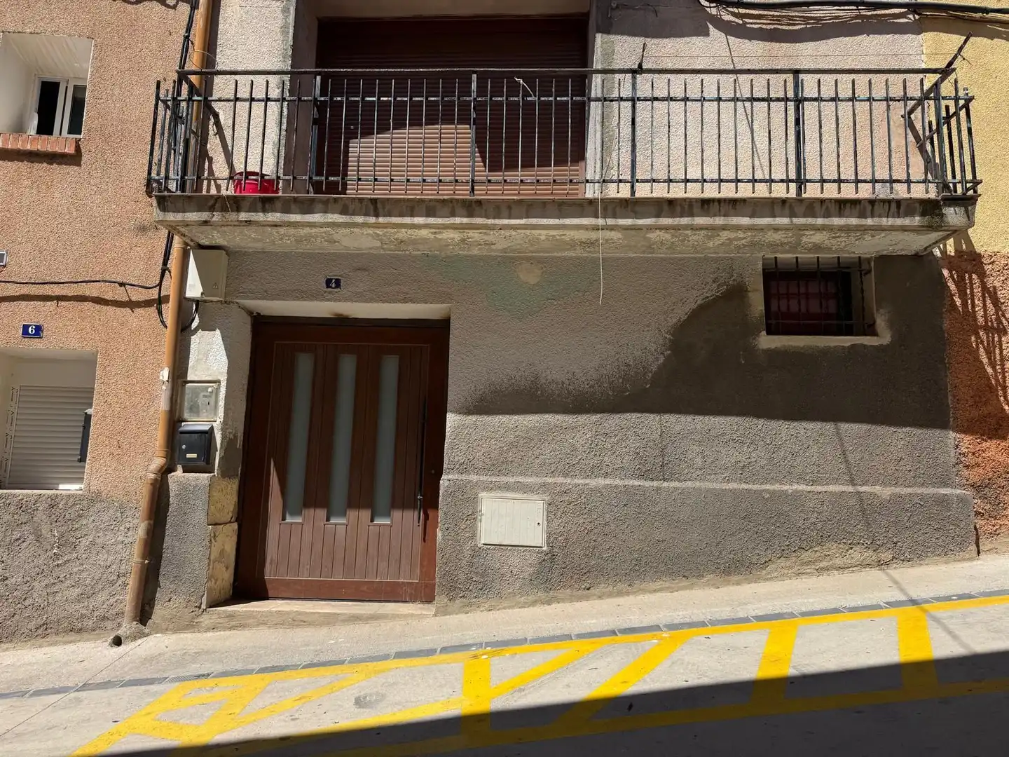 Exterior view of Houses for sale in Brea de Aragón