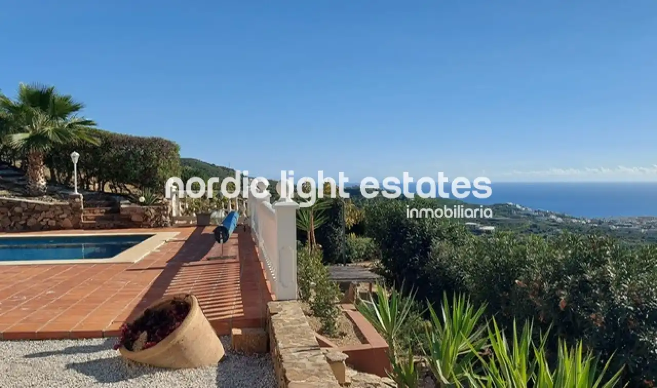 House with pool for sale in Torrox Pueblo, imagen 4
