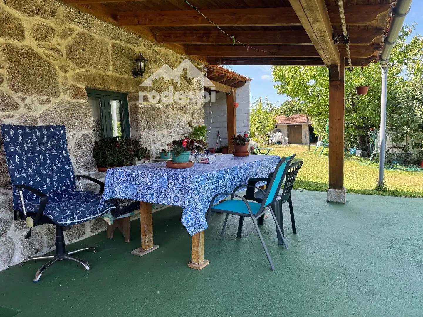 Terrassa de Casa o xalet en venda en Arbo amb Moblat
