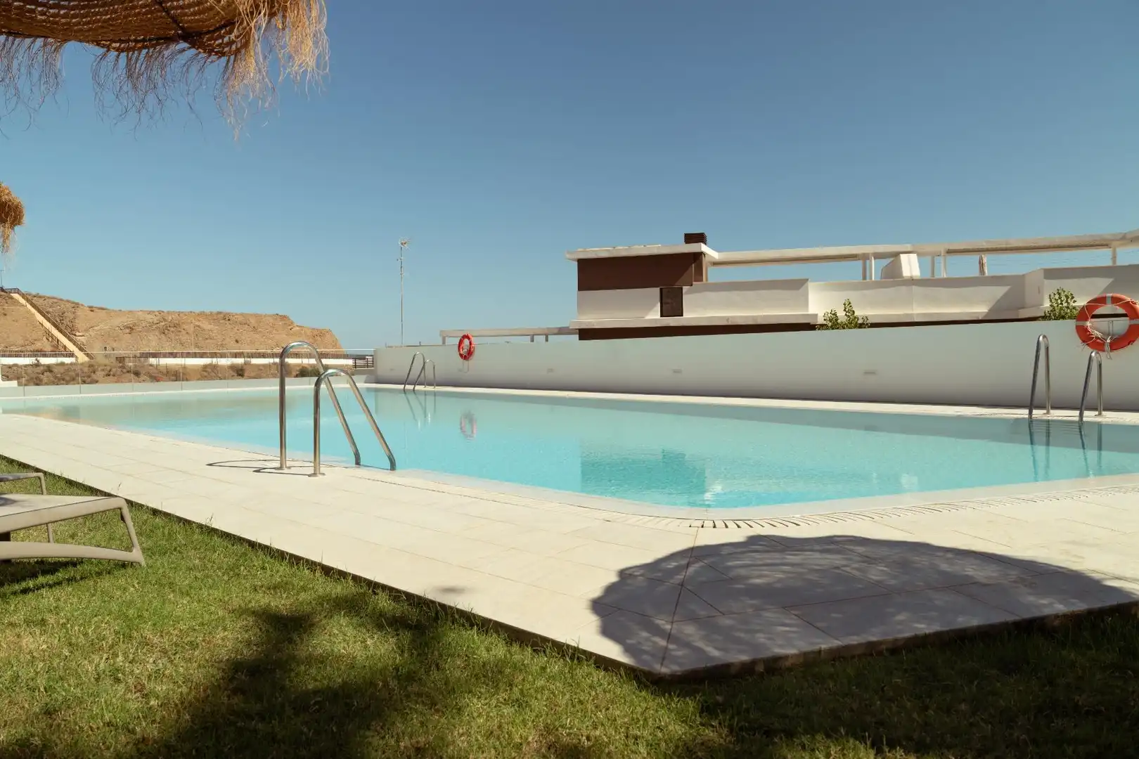 Swimming pool of Flat for sale in Rincón de la Victoria  with Air Conditioner and Community pool