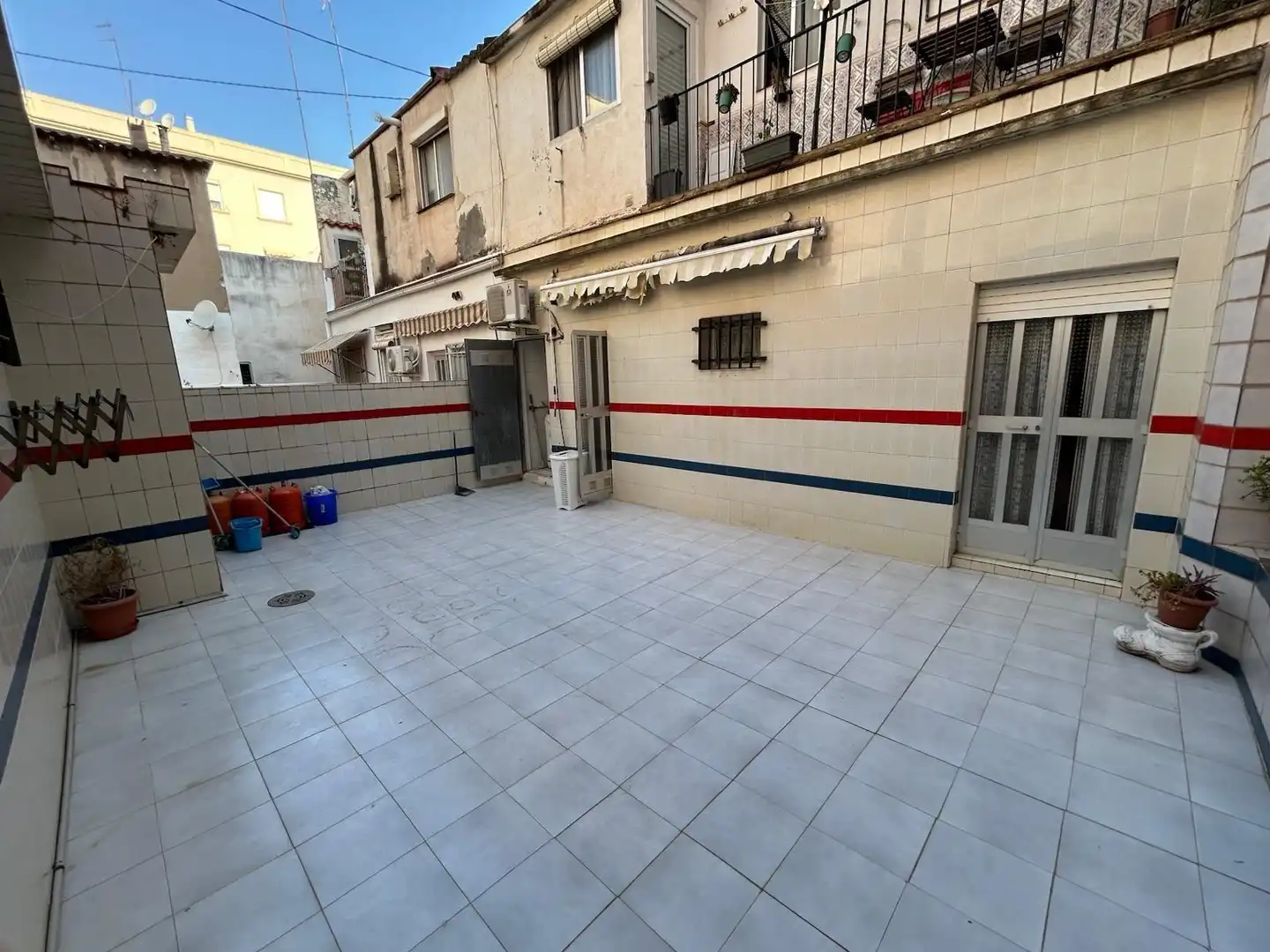 Exterior view of Flat for sale in Valencia  with Air Conditioner, Terrace and Balcony