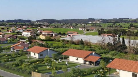 Foto 3 de Piso en venta en Barrio Fondo, 36, Carreño, Asturias