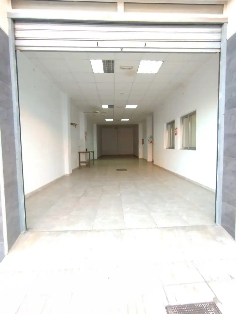 Local en venda en Vilallonga / Villalonga amb Aire condicionat